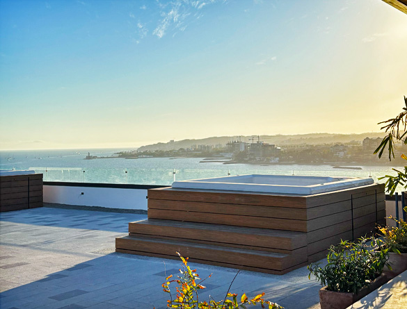 Jacuzzi Rooftop
